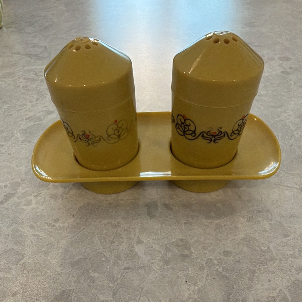 Vintage Fesco Yellow Salt and Pepper Shakers Set with Tray Holder Floral 3pc - Picture 2 of 7